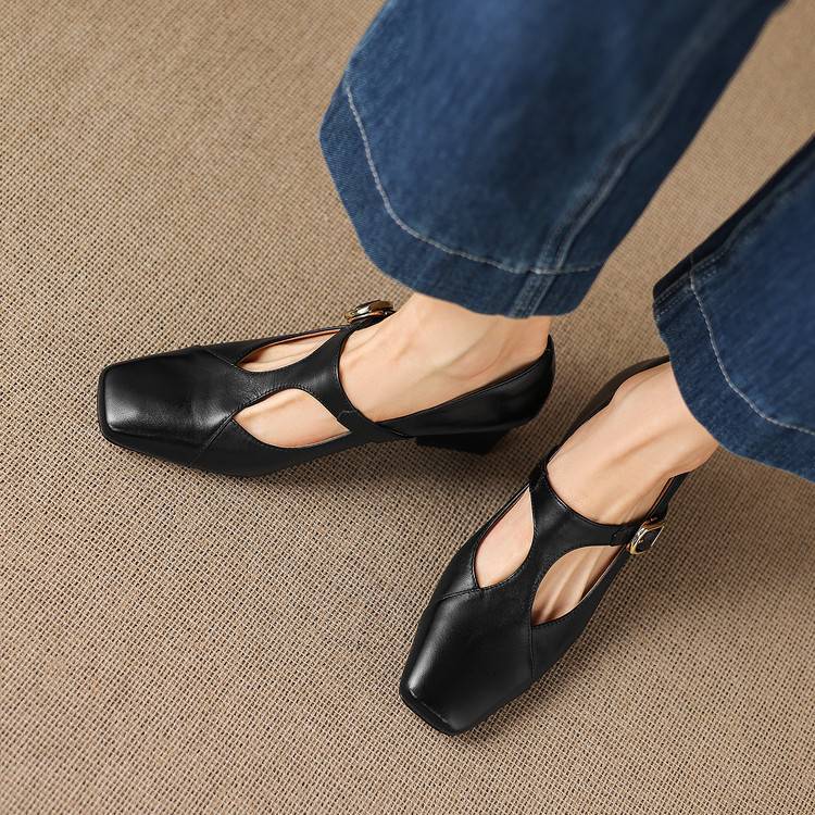 ÉLARA™ – Square-Toe Leather Heels